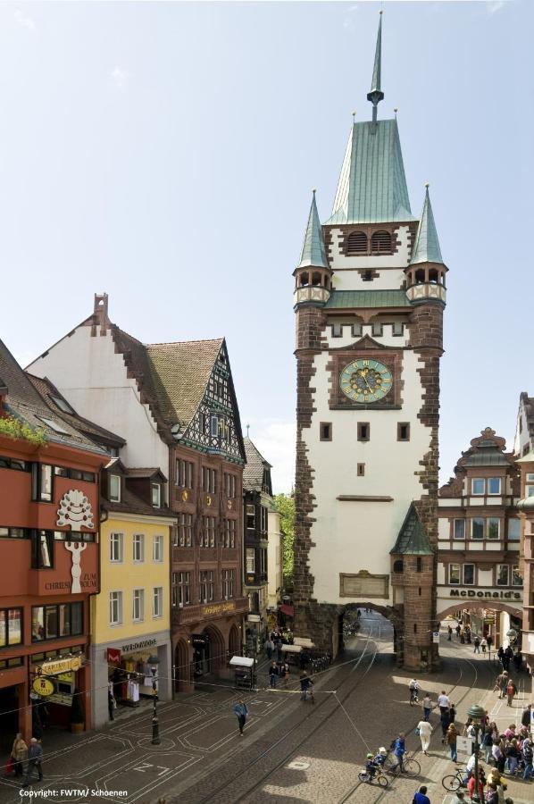 Invite Hotel Loewen Freiburg ภายนอก รูปภาพ