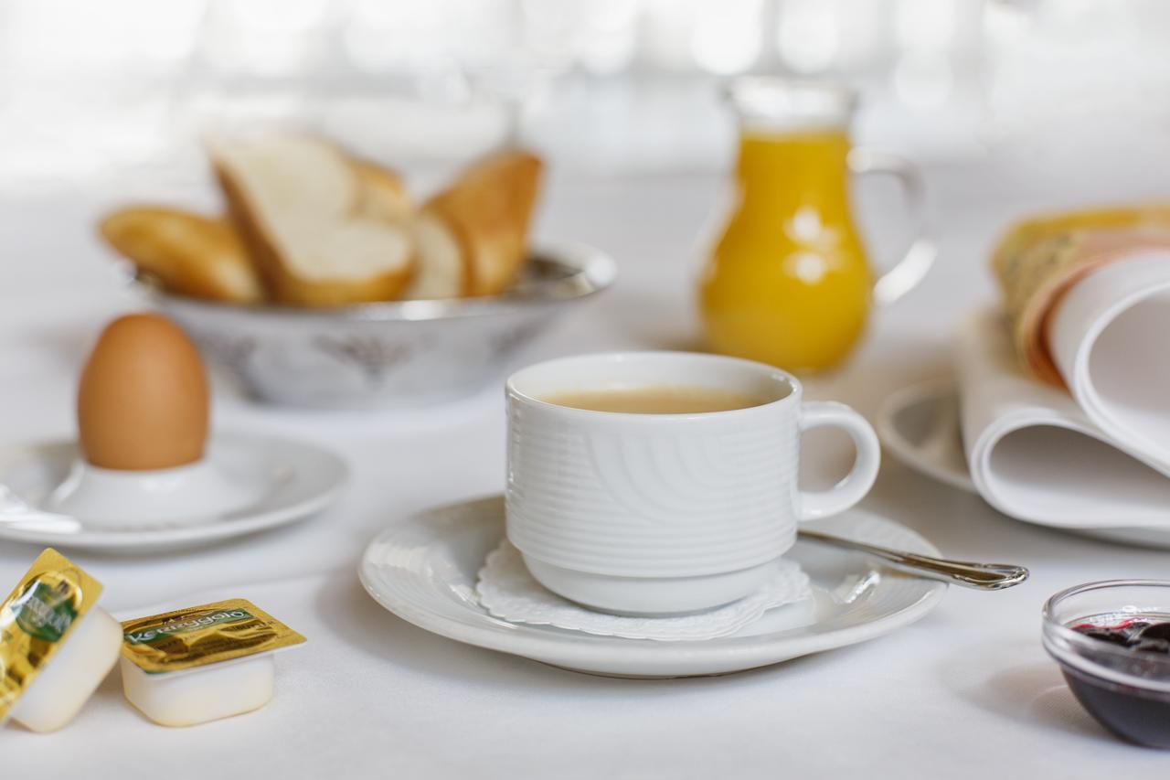 Invite Hotel Loewen Freiburg ภายนอก รูปภาพ